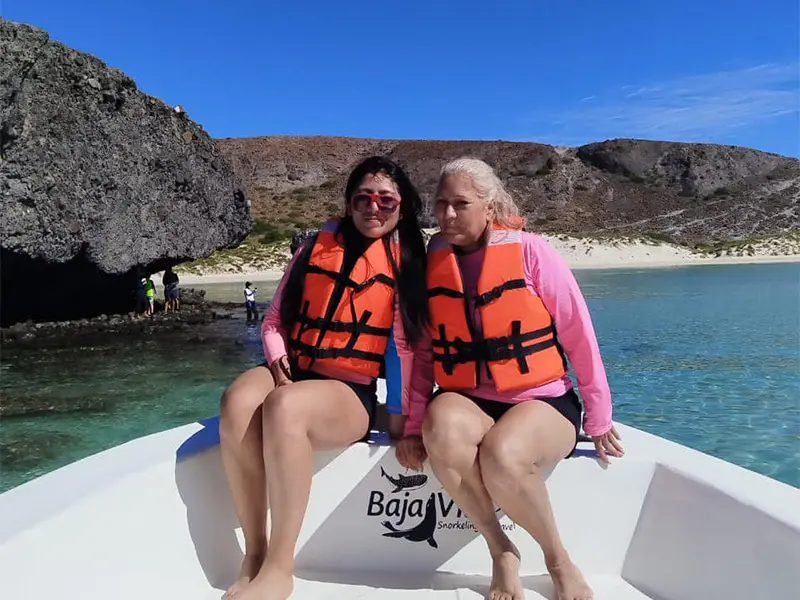 Tour Isla Espíritu Santo Colectivo baja vice